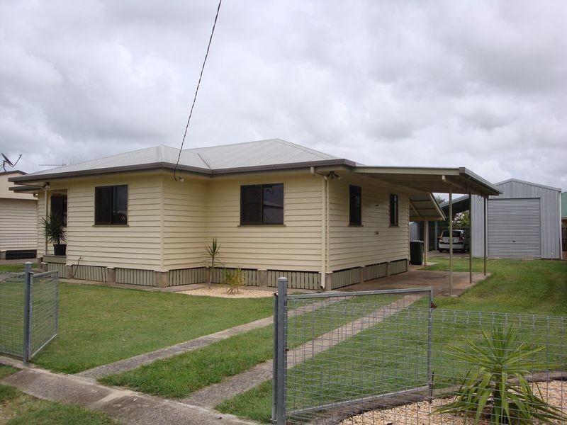Avenell Heights QLD 4670