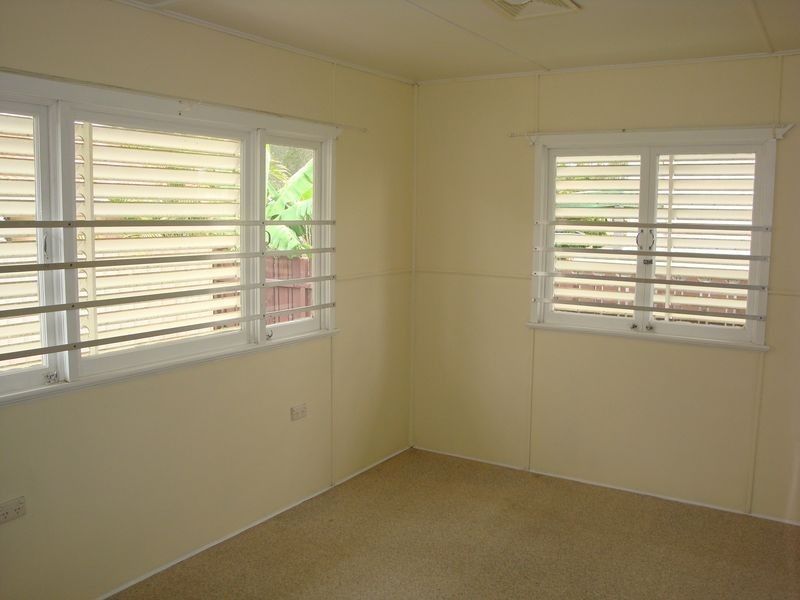 Svensson Heights QLD 4670