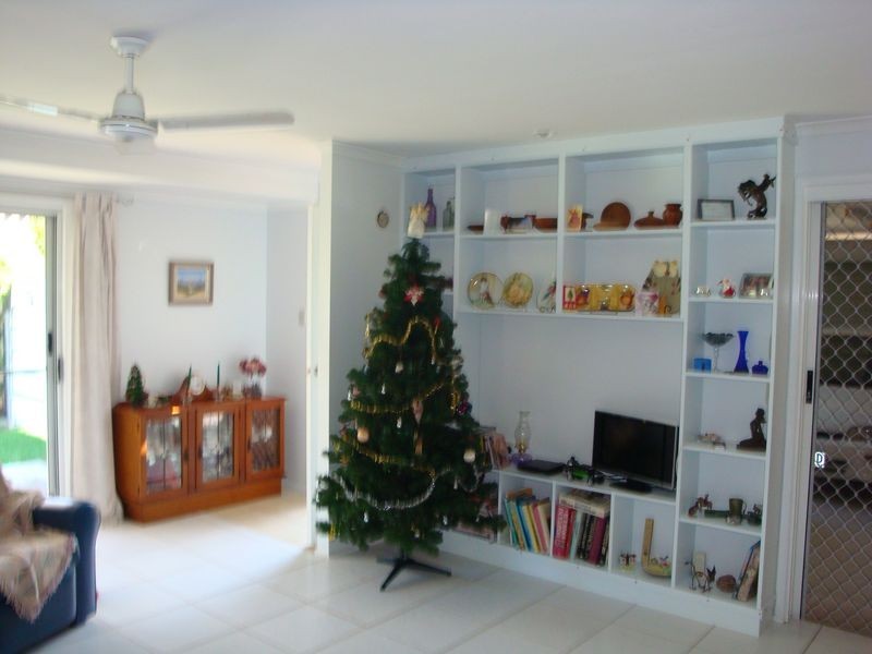 Avenell Heights QLD 4670