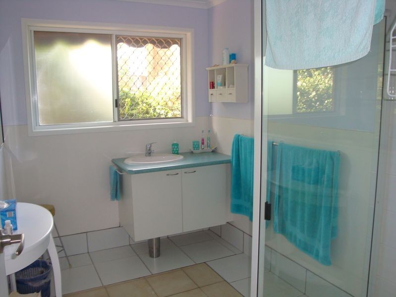 Avenell Heights QLD 4670