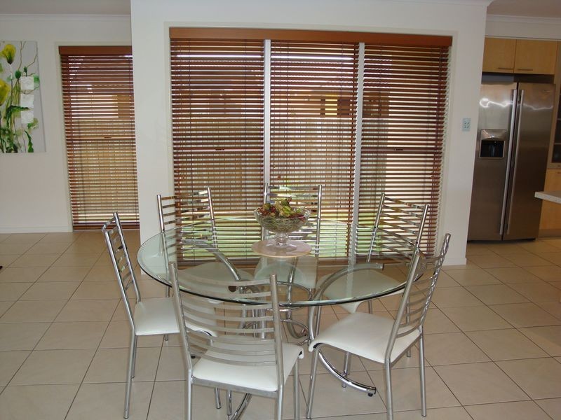 Avenell Heights QLD 4670