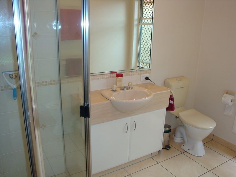 Avenell Heights QLD 4670