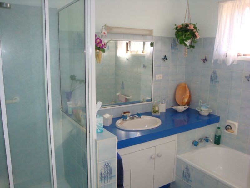 Thabeban QLD 4670