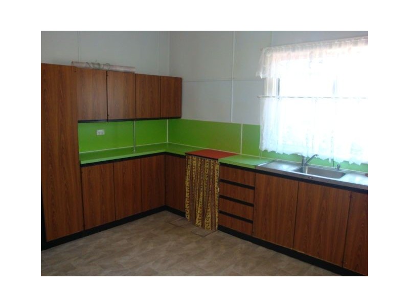 Svensson Heights QLD 4670