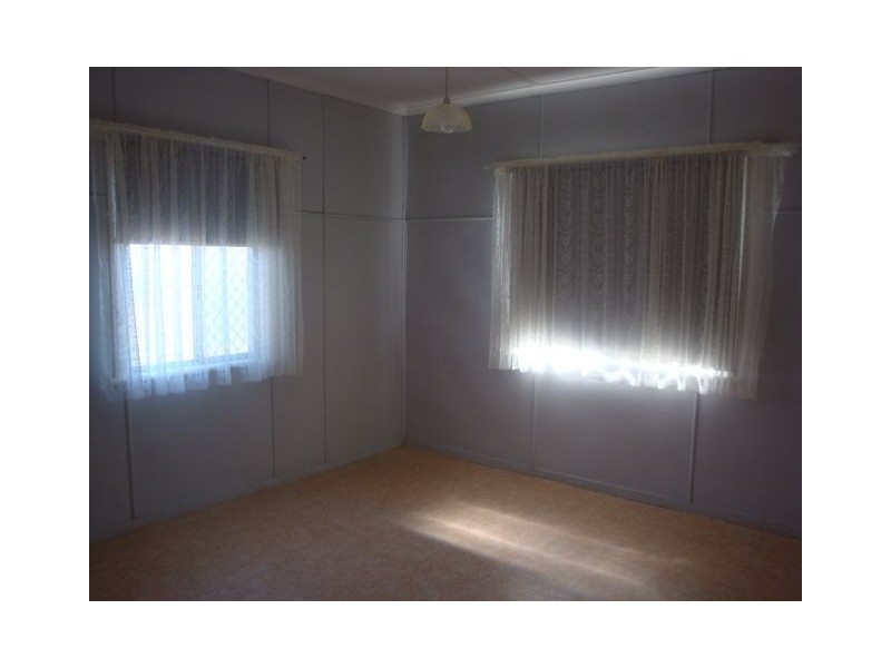 Svensson Heights QLD 4670