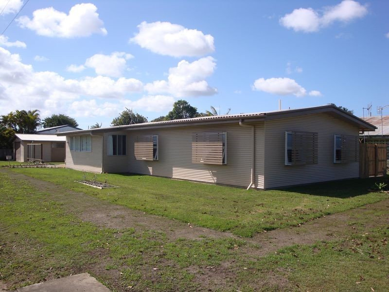 Avenell Heights QLD 4670