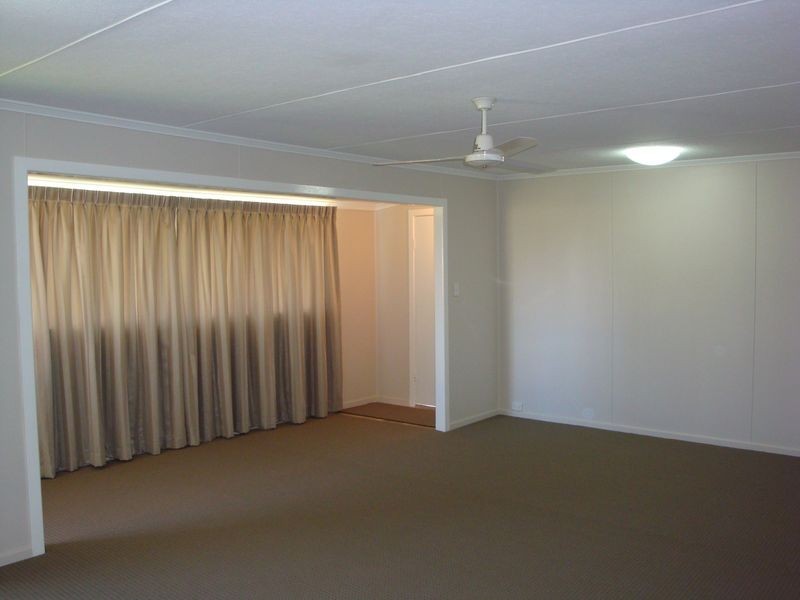 Avenell Heights QLD 4670