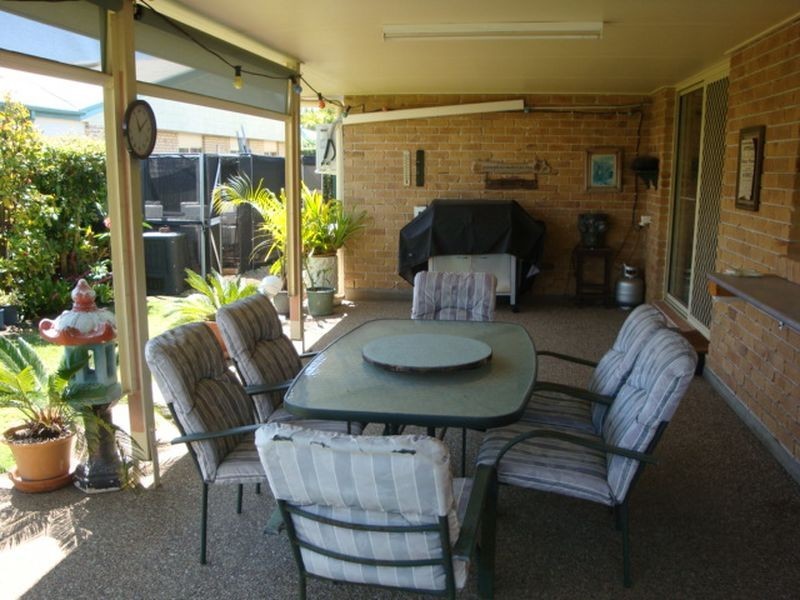 Avenell Heights QLD 4670