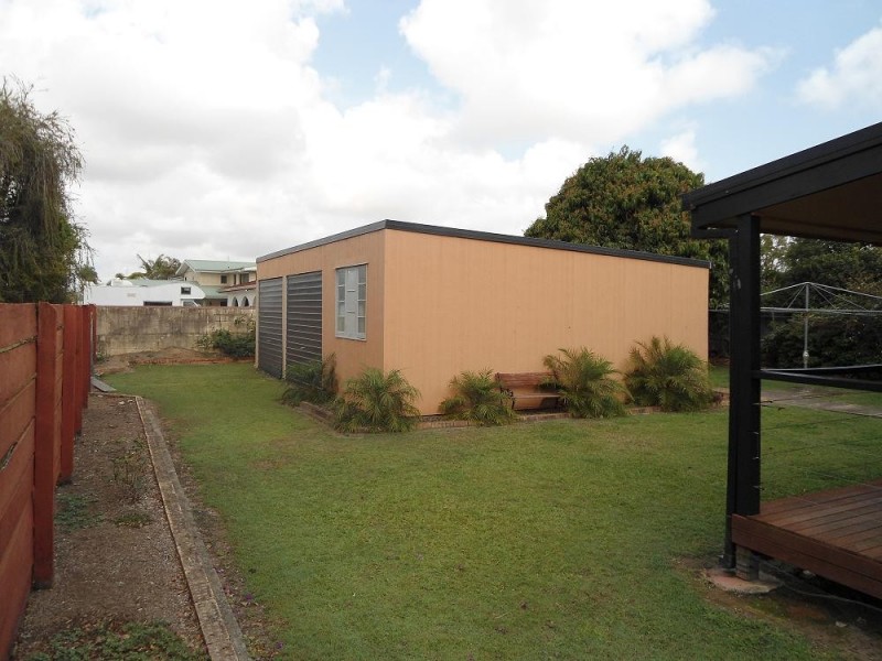 Avenell Heights QLD 4670