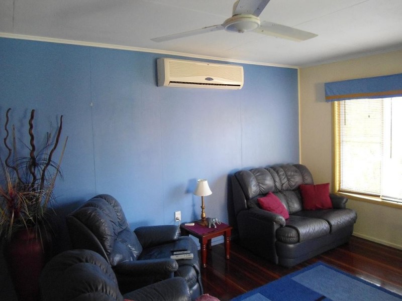 Avenell Heights QLD 4670