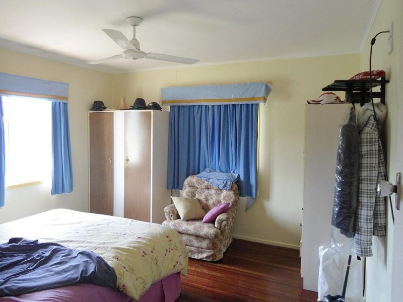 Avenell Heights QLD 4670