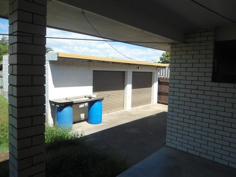 9 Strathdee Avenue, Bundaberg South QLD 4670