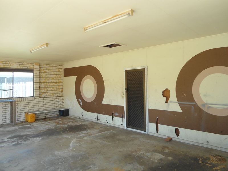 9 Strathdee Avenue, Bundaberg South QLD 4670