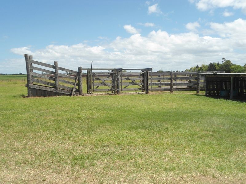 57 Oakwood School Road, Oakwood QLD 4670