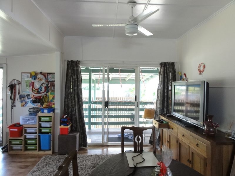 57 Oakwood School Road, Oakwood QLD 4670