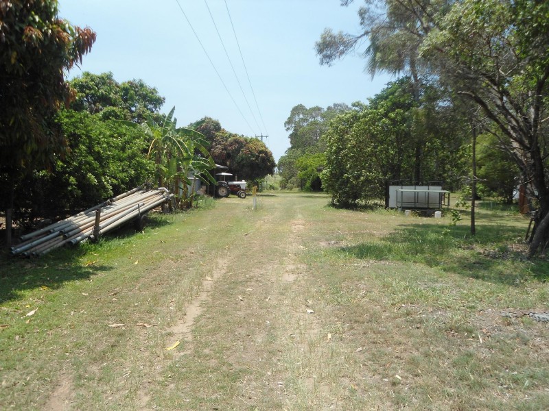Moore Park Beach QLD 4670