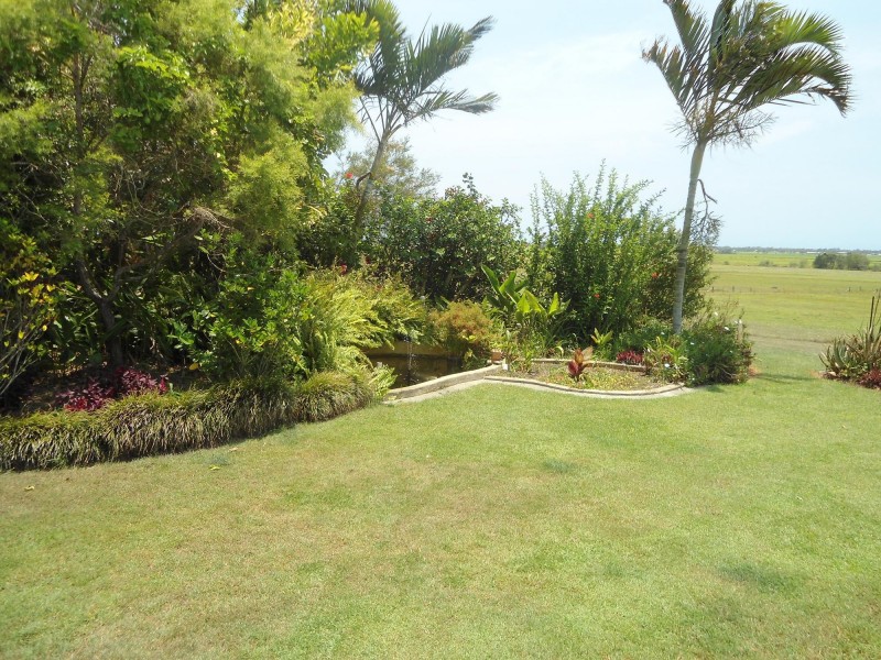 Moore Park Beach QLD 4670