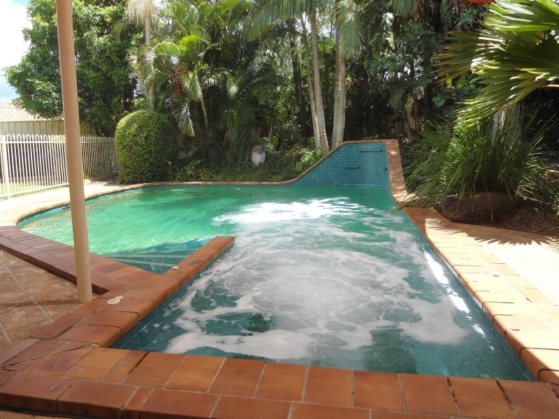 Avoca QLD 4670