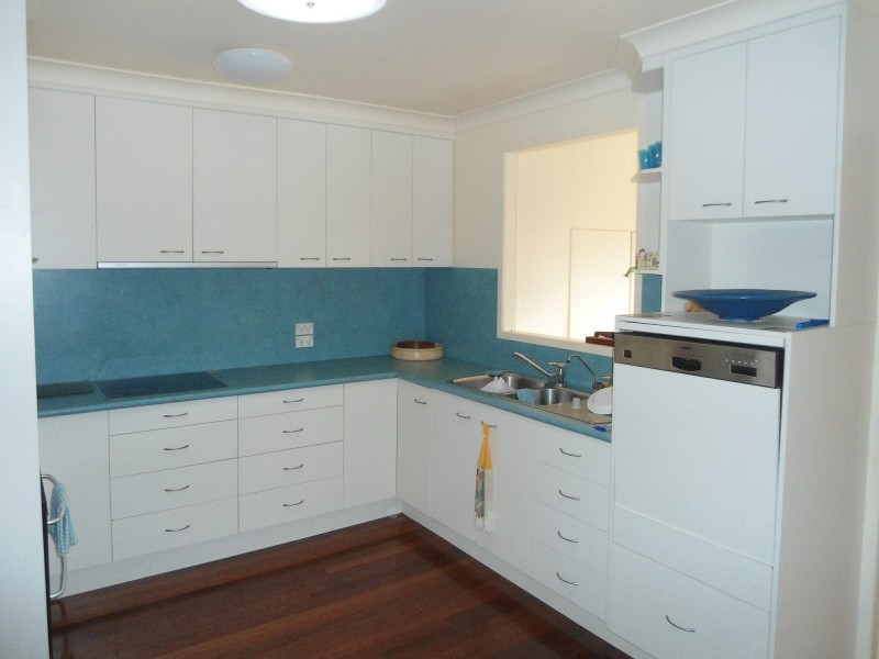 Svensson Heights QLD 4670