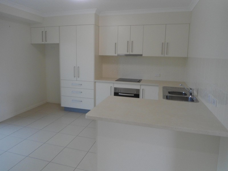 Avenell Heights QLD 4670