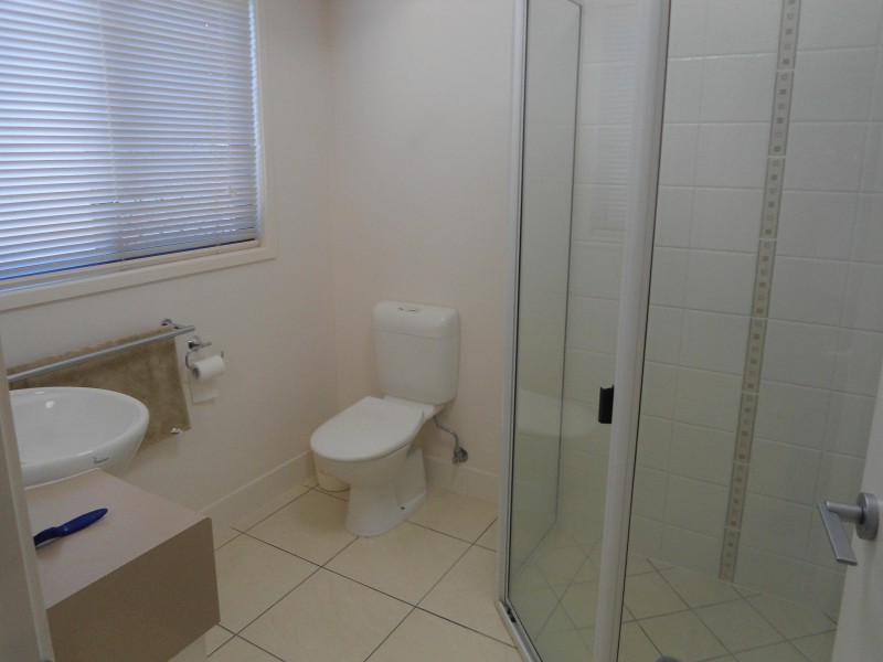 Avenell Heights QLD 4670