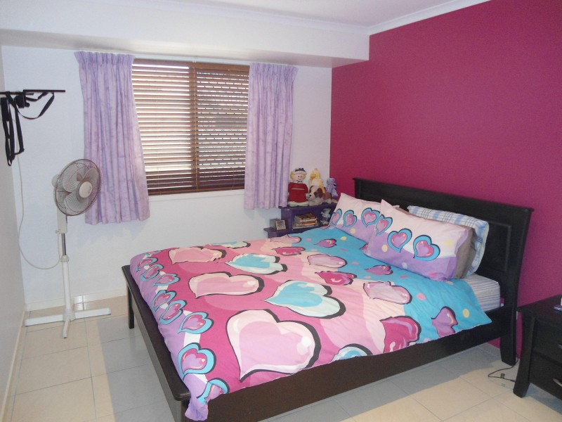 Avenell Heights QLD 4670