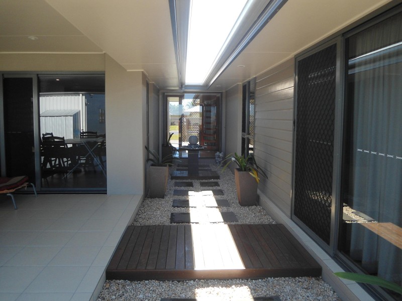 Avenell Heights QLD 4670