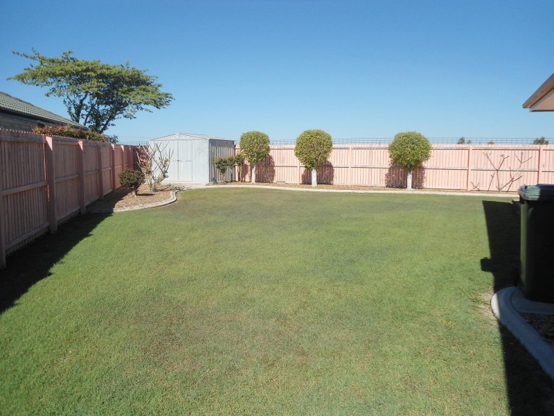 Avenell Heights QLD 4670