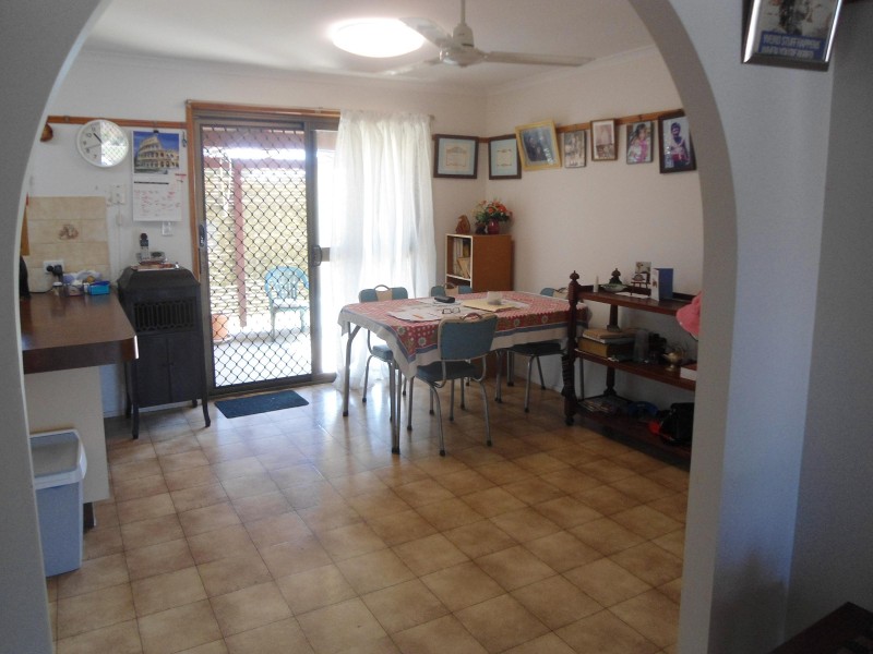 Avenell Heights QLD 4670