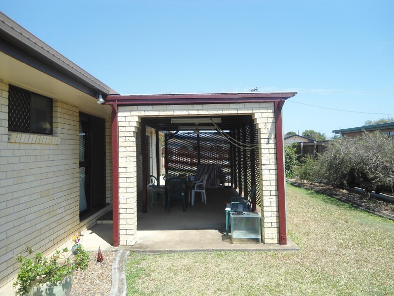 Avenell Heights QLD 4670