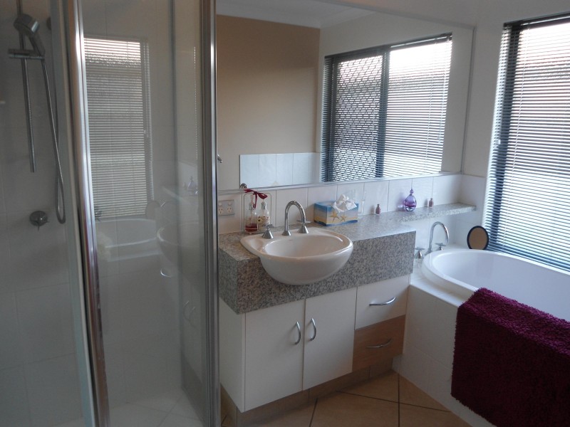 Millbank QLD 4670