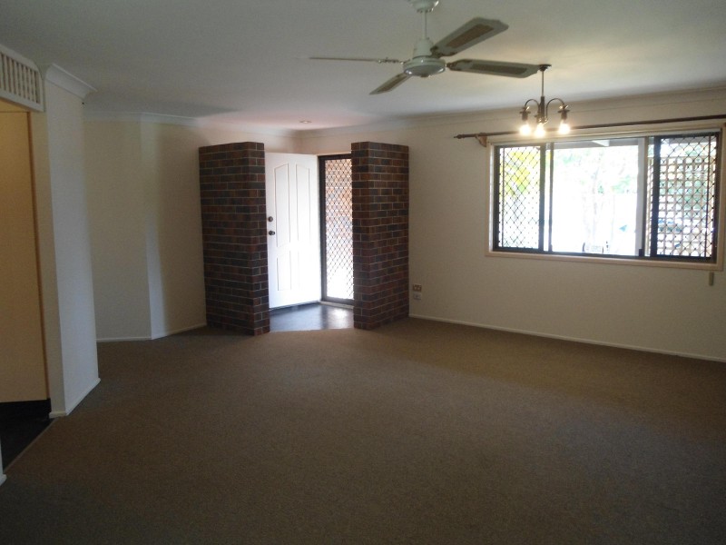 Avenell Heights QLD 4670