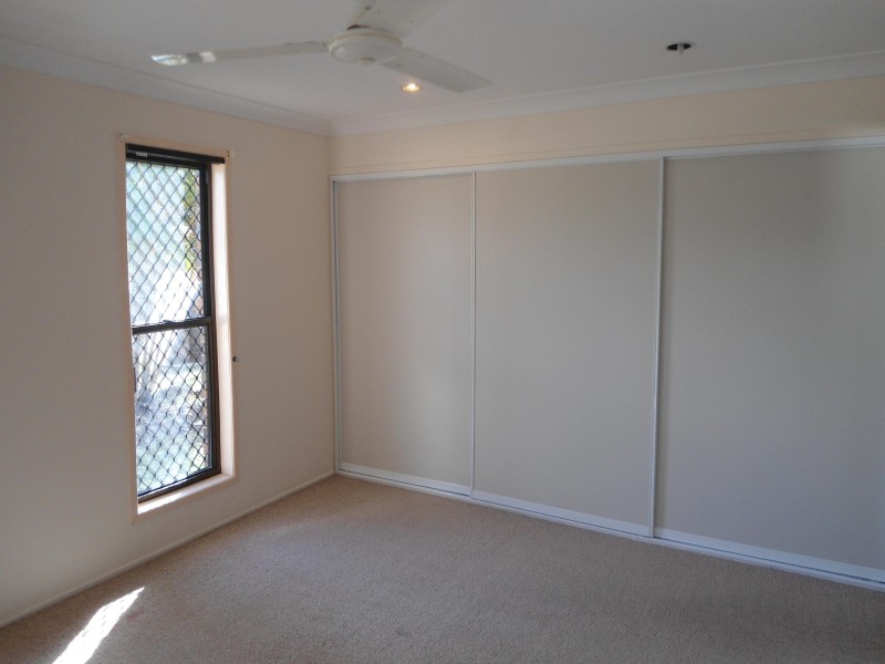 Avenell Heights QLD 4670