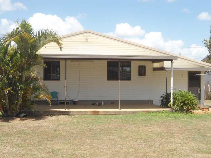 Avenell Heights QLD 4670