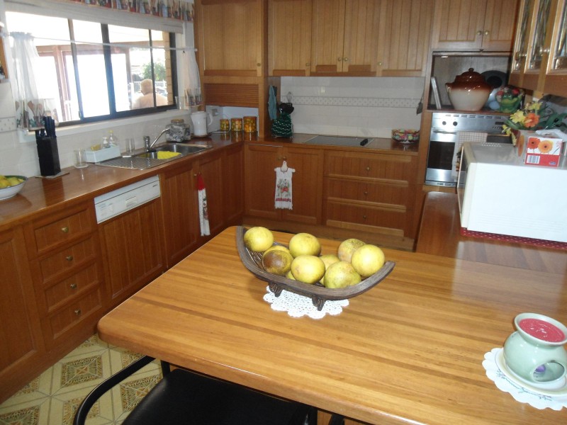 Avenell Heights QLD 4670