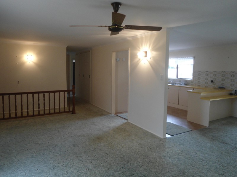 Avenell Heights QLD 4670