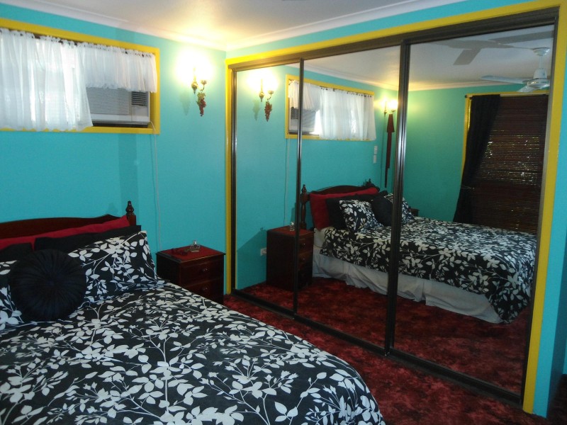 Avenell Heights QLD 4670