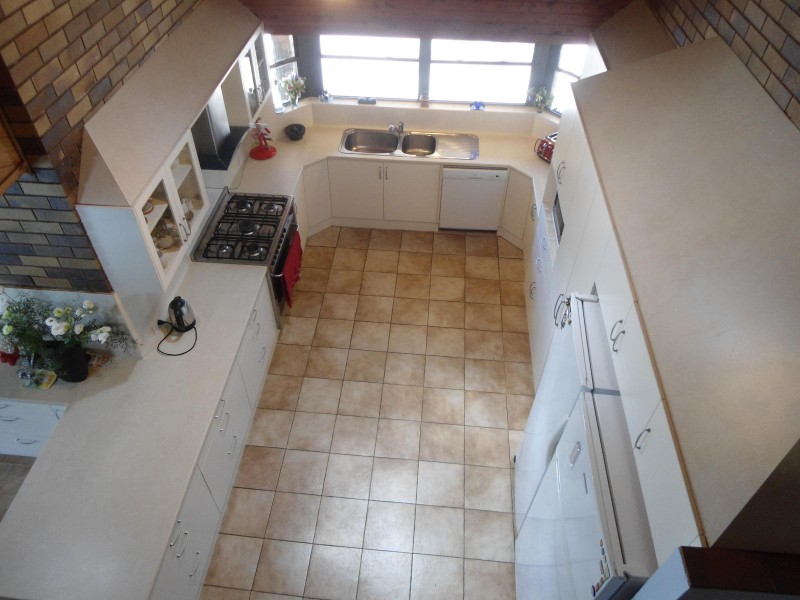 Avenell Heights QLD 4670