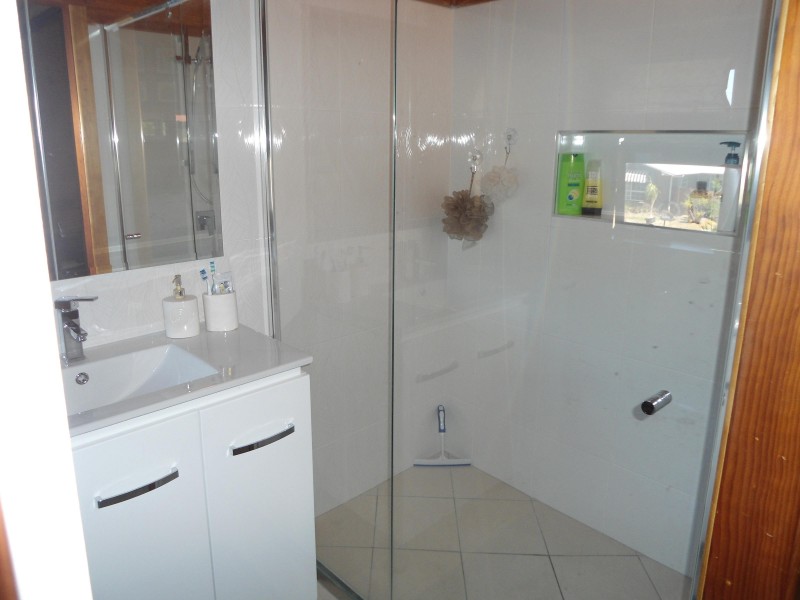 Avenell Heights QLD 4670