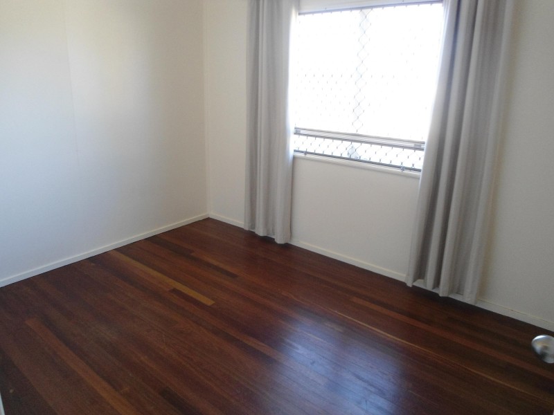 Avenell Heights QLD 4670