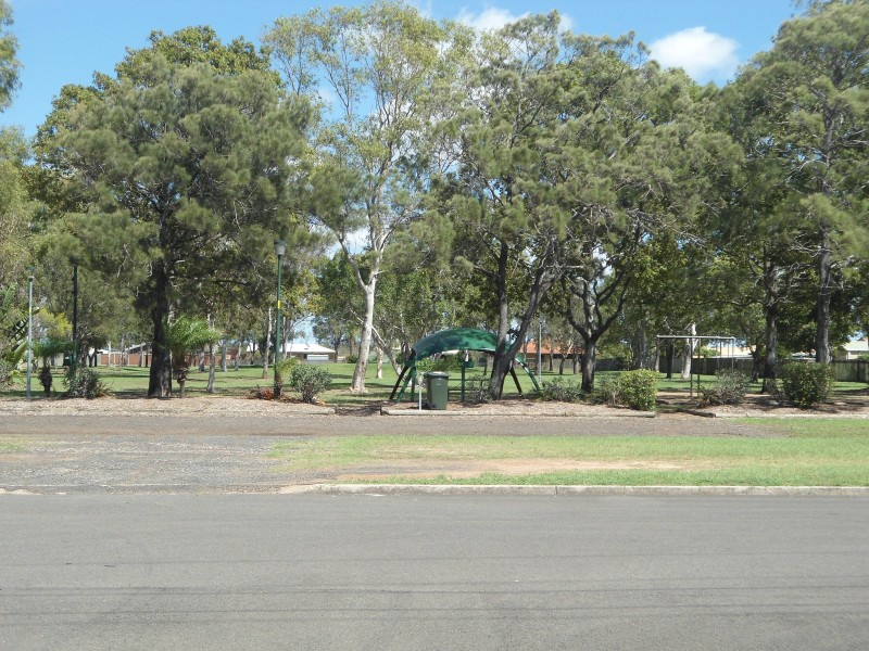 29 Central Ave, Thabeban QLD 4670