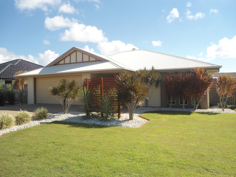 Avenell Heights QLD 4670