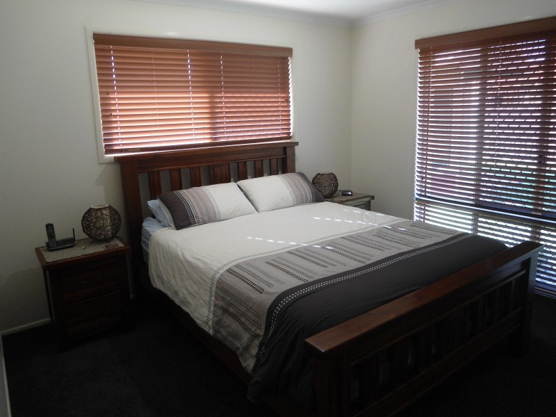 Avenell Heights QLD 4670