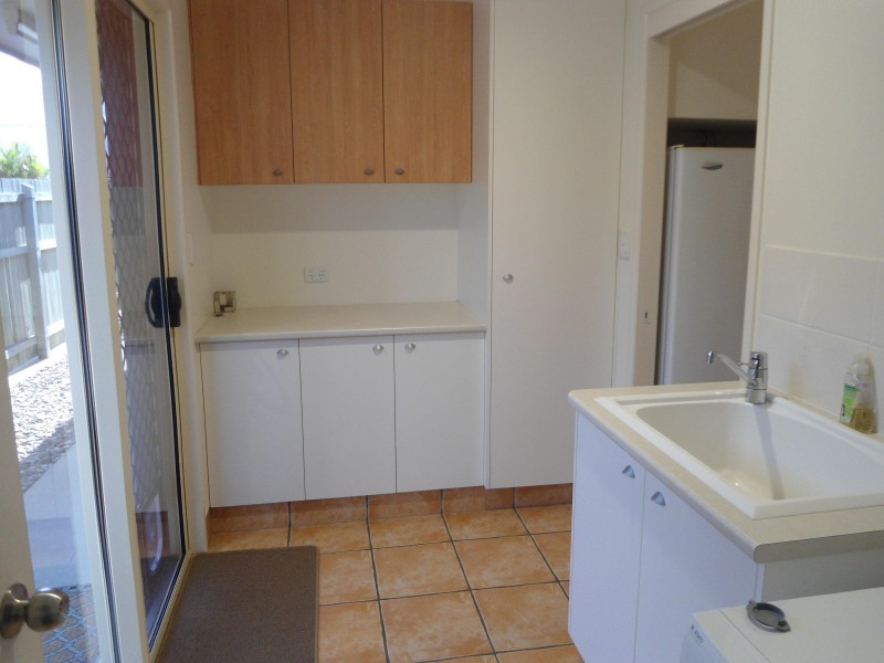 Avenell Heights QLD 4670