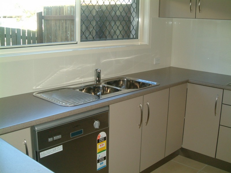 1/18 Water Street, Bundaberg South QLD 4670