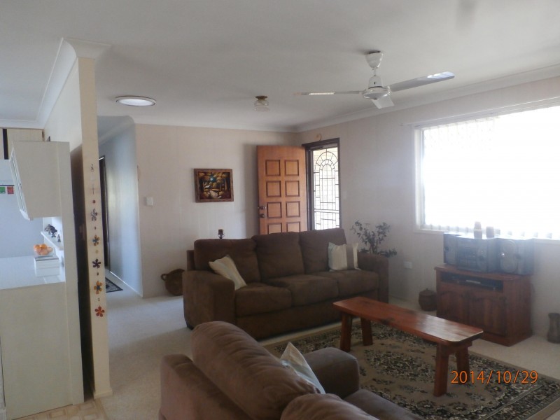 6 Marshall St, Avenell Heights QLD 4670