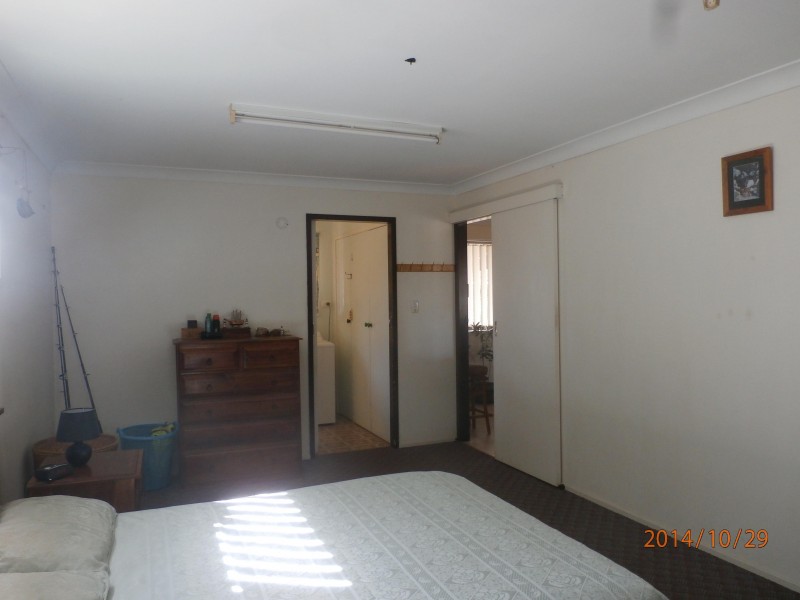 6 Marshall St, Avenell Heights QLD 4670