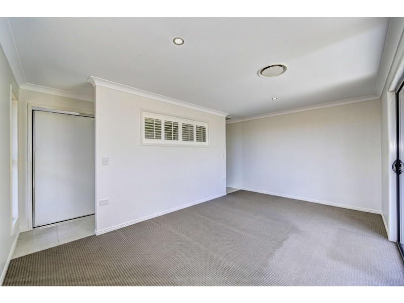 7 Longview Street, Ashfield QLD 4670