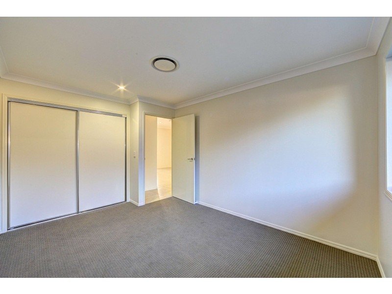 7 Longview Street, Ashfield QLD 4670