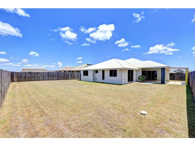 7 Longview Street, Ashfield QLD 4670